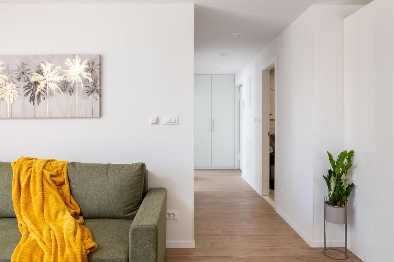 New & Modern Apartment Aa スプリト エクステリア 写真