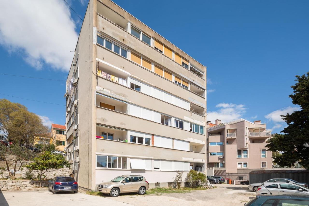 New & Modern Apartment Aa スプリト エクステリア 写真